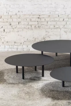 Serax Tweedekansje - Furniture By Bea Mombaers Salontafel 3 -Serax x886x886 serax coffee table 03 salontafel 118 rond1.jpg.pagespeed.ic .wyv2J849jS 1