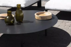 Serax Tweedekansje - Furniture By Bea Mombaers Salontafel 3 -Serax x886x886 serax coffee table 03 salontafel 118 rond3.jpg.pagespeed.ic .3eaJX5K5Hu