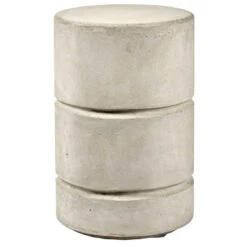 Serax Pawn By Marie Michielssen Bijzettafel Ø30 -Serax x886x886 serax concrete kruk rond3.jpg.pagespeed.ic .vI6MMLH5rj