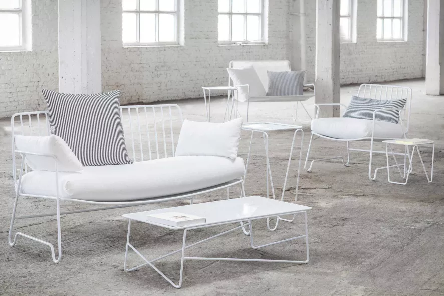 Serax Paola Navone Lounge Tuinbank Zwart 4 Serax Paola Navone Lounge Tuinbank Zwart - Afbeelding 4