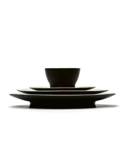 Serax Ra Tableware By Ann Demeulemeester Dinerbord Ø24 Black/white -Serax x886x886 serax ra tableware by ann demeulemeester onbijtbord 17 53.jpg.pagespeed.ic .D AWiTwN4j 3
