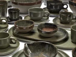 Serax Surface By Sergio Herman Tapasschaal 15x25 Camo Green -Serax x886x886 serax surface by sergio herman kop en schotel 23cl2.jpg.pagespeed.ic .5Pt8zpOi 8 2