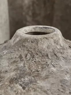 Serax Rustic By Serax Var1 Vaas Large -Serax x886x886 serax var vaas 1 large2.jpg.pagespeed.ic .7GXzUxXfXn